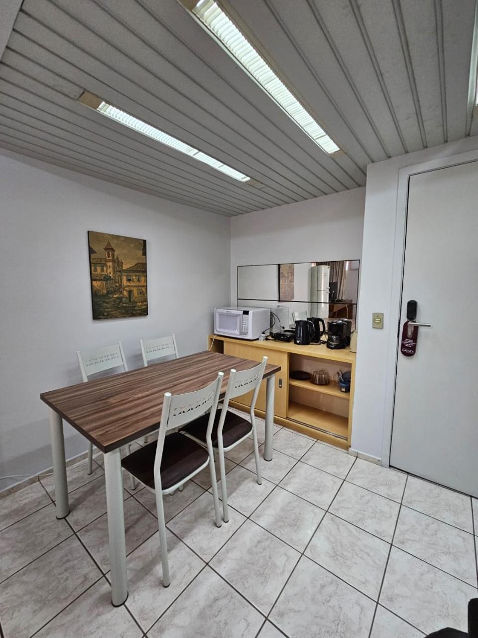 Ika Apart Hotel Бразилиа Экстерьер фото